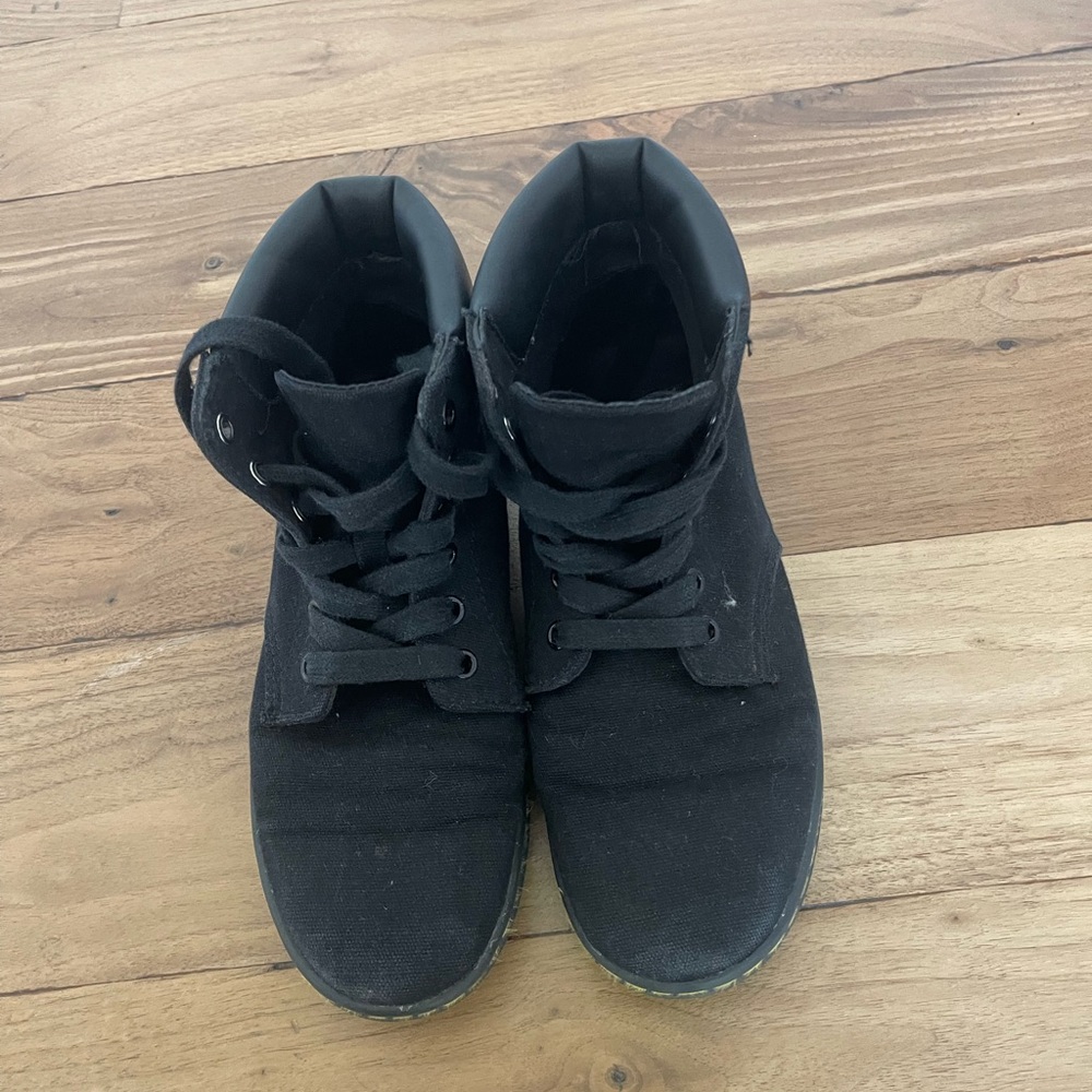 Black High-Top Dr Martens